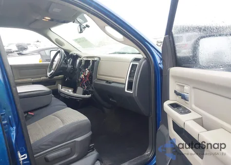 2009 Dodge Ram 1500 Slt/Sport/Trx z USA, uszkodzony, nr VIN 1D3HB13T99S760512